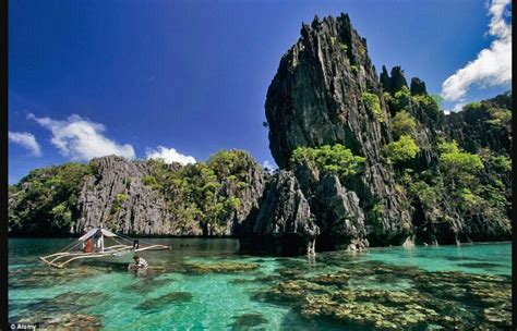 Selain cendrawasih, indonesia memiliki banyak burung endemik cantik yang tersebar di pulau jawa. Umi Qaisara: Pulau Pulau Tercantik Di Dunia SubhanAllah!!