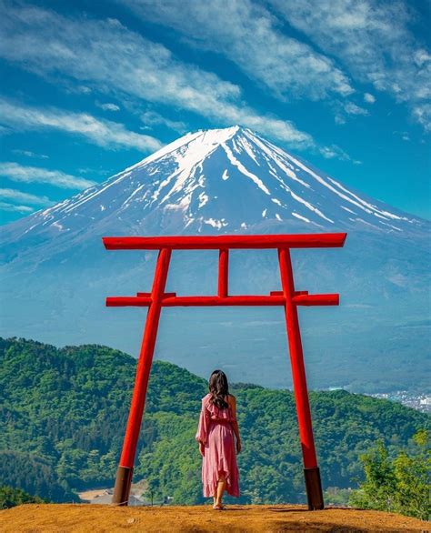 Photoshop Battles Psbattle This Picture Of Mount Fuji
