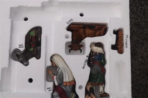 KIRKLAND COSTCO SIGNATURE 13 Piece Hand Painted Nativity Set 165 00