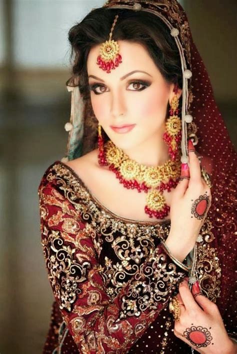 Pakistani Beautiful Bridal Makeup Ideas 2014 2015 Wallpapers Dulhan