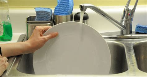 Stop Rinsing Your Dishes Before You Put Them In The Dishwasher