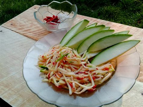 Rujah mangga dengan petis madura petis madura memiliki rasa dan tekstur yang khas. Petis Mangga Sambal - Masakan Nusantara: Macam-Macam ...