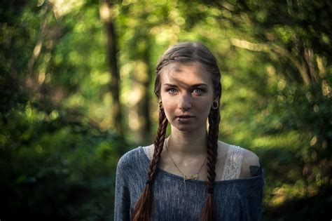 Fondos De Pantalla Cara Luz De Sol Bosque Gente Mujer Modelo Naturaleza Fotografía