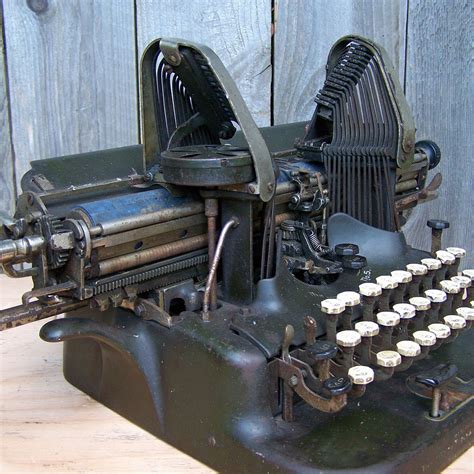 Antique 1913 1914 Oliver Typewriter No 5