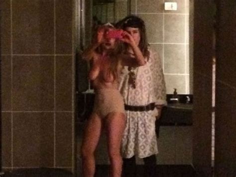 Aliana Lohan And Lindsay Lohan Leaked Explicit Photos The Fappening
