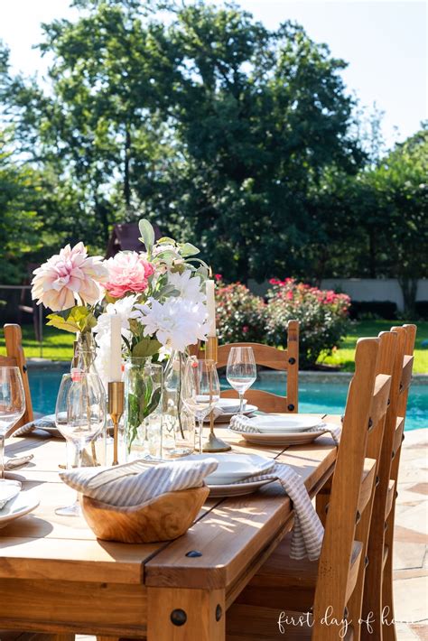 The Best Outdoor Table Decor Ideas For Easy Summer Parties
