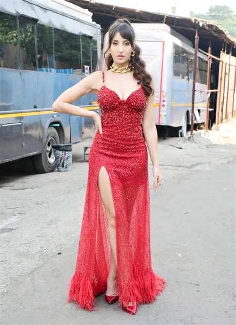 Sexy Nora Fatehi In Red Thigh Slit Gown Sets Internet On Fire See Glamorous Pics Nora Fatehi