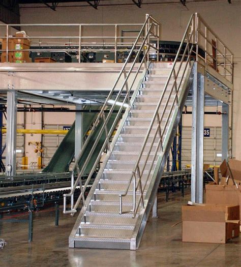 Pin By Iqs Directory On Mezzanines Stairs Design Stairs Building Stairs