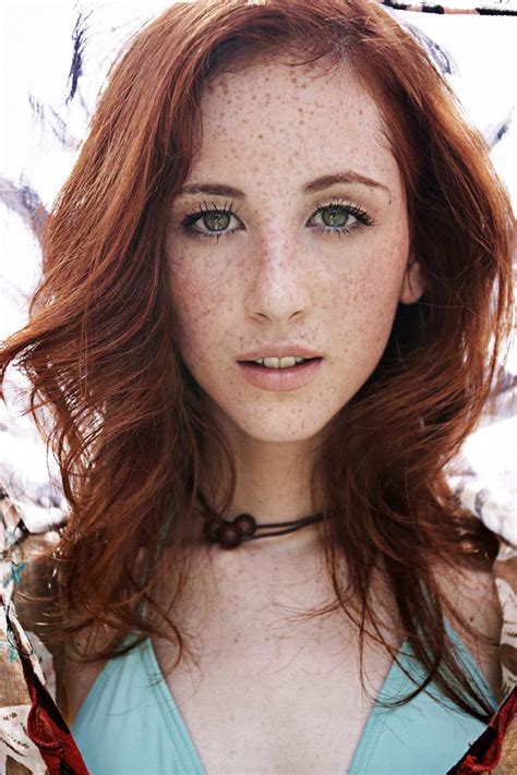 Red Hair Green Eyes And Freckles Red Hair Green Eyes