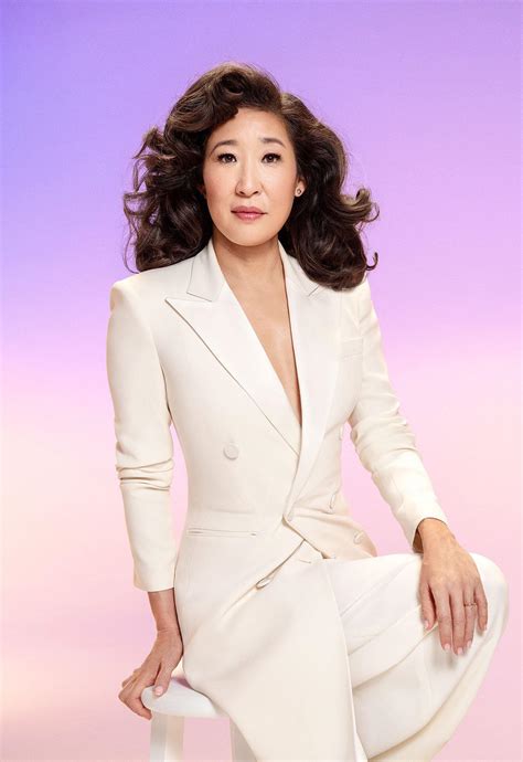 Sandra Oh In A Suit 😍 Rladiesinsuits