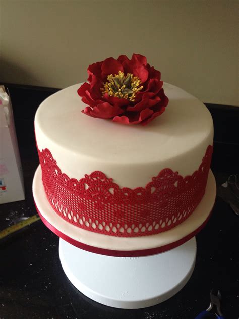 Designmycake send anniversary cakes to delight your anniversary. Ruby wedding anniversary cake. | Bolos decorados, Bolo ...
