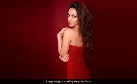 Sidharth Malhotra Is As Smitten By Kiara Advani In A Red Dress As The