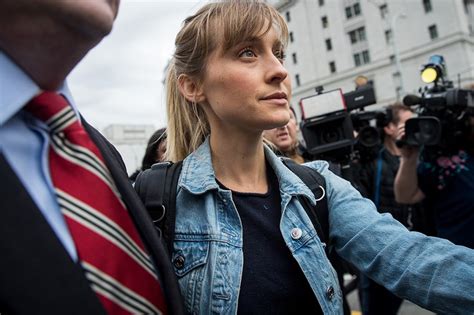 Smallville Actress Allison Mack Sentenced To Three Years In Prison Over Role In Nxivm Sex Cult