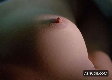 Kathleen Turner Nude Nipple The Man With Two Brains Nudebase Hot Sex Picture
