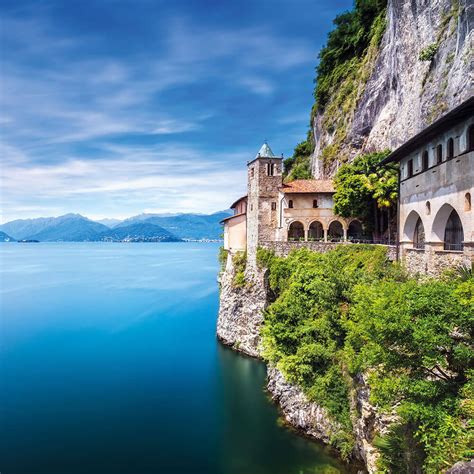 Italian Lakes Riviera Travel