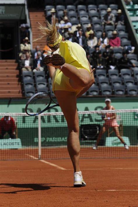 Famous Holiday Maria Sharapova Hot Upskirt Photos In Roland Garros