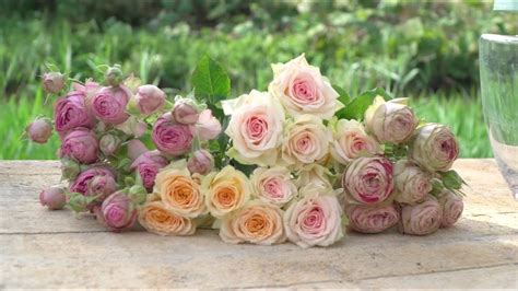 Spray Roses Wedding Bouquet Flowerfactor Tutorial Powered By