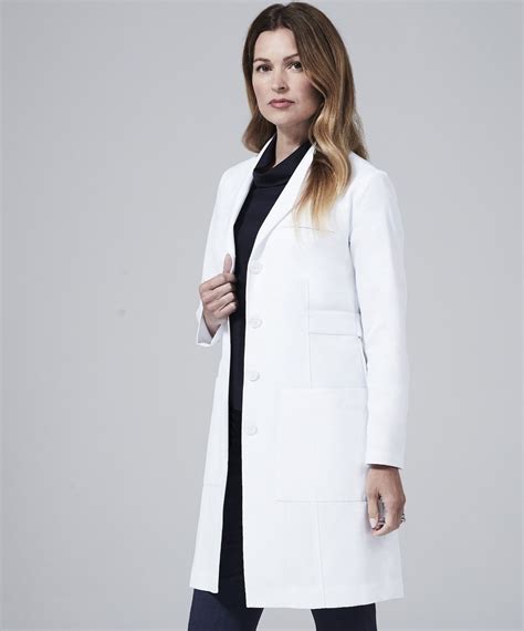 Pin By Eden Gregorio On Fashion Lab Coats White Lab Coat Lab Coat