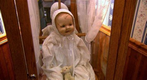 Anabelle Dan 4 Kisah Nyata Boneka Berhantu Paling Menyeramkan Di Dunia