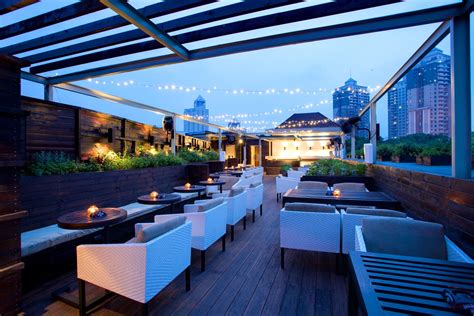 20 Rooftop Cafe Design Ideas