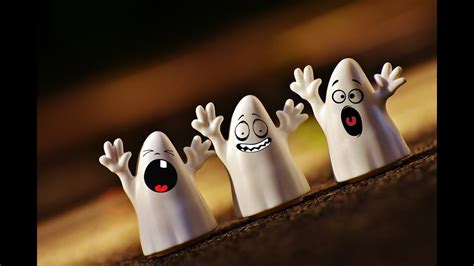 Falls du das angebot ohne störende werbung hören möchtest musst du ein abo für 0,99€ für die ersten drei monate und danach für 9,99€ monatlich abschließen. Spuk im Museum - Kostenlos tolle Kindergeschichten anhören ...