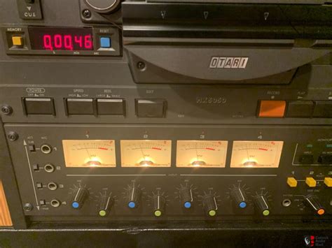 Otari Mx5050 Professional 4 Track Reel To Reel Tape Recorder Photo