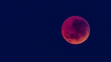 Luna De Sangre De Octubre 2021 ¿qué Es Y Cuándo Ver Este Fenómeno Astronómico