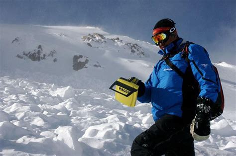 Recco Technology Helped Find Final Avalanche Victim But Avalanche Beacons Remain King The