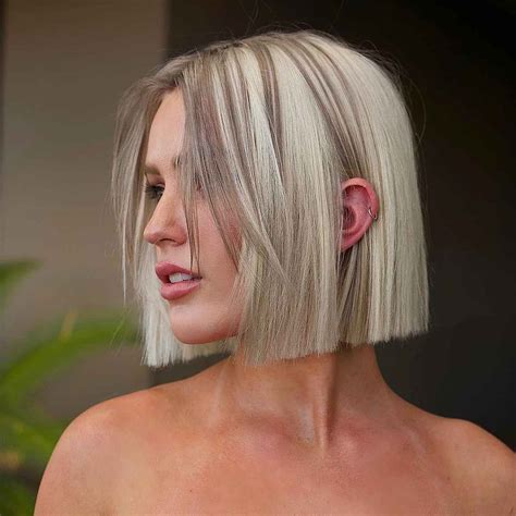 32 Best Blunt Cut Bob Haircuts For Every Face Shape 2022