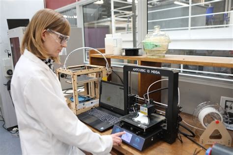 Inside I Form A 3d Printing Research Centre Manufacturing The Future