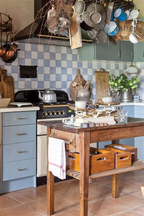 Create a chic breakfast nook in your kitchen with a round, white table. Rhapsody in Blue | Country kitchen designs, White kitchen ...