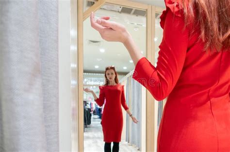 Girl Is Taking Her Clothes Off In A Fitting Room Telegraph