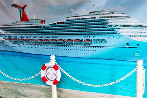 Themed cruise ship decorations are a perfect fit for children. ..your photo inserted in the life saver...cute | Cruise ...