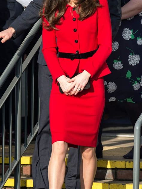 Shop Kate Middletons Best Red Looks In 2021 Red Cashmere Sweater