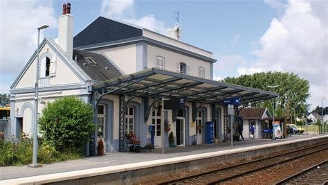Gare De Rue Train Station Bonjourlafrance Helpful Planning French