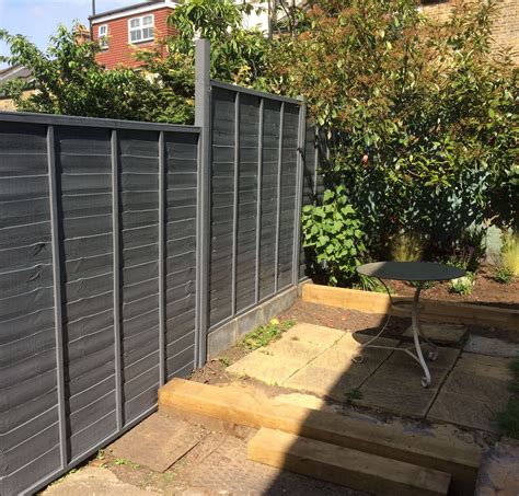 It forms a low gloss, durable finish that protects against hot tire pickup, flaking and peeling. Valspar Garden Colours with a durable mid-sheen livened up ...