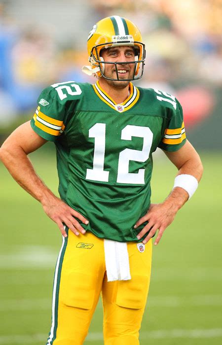 Aaron rodgers profile page, biographical information, injury history and news. Is Aaron Rodgers Underutilized by the Packers?