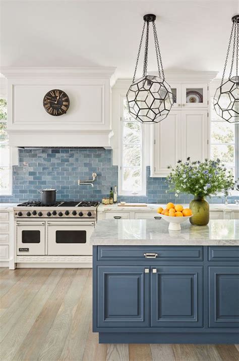 7 Inspiring Bright Kitchen Color For Trend 2021 Homemydesign