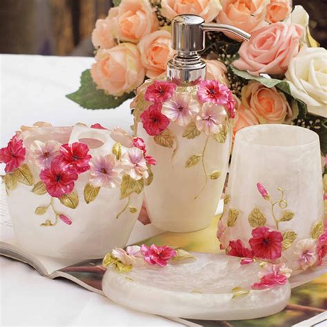 Main features of shabby chic bathroom decor are prevalence of complex pastel shades: hello kitty bathroom set