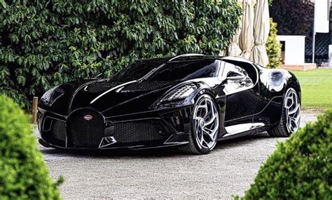 Bugatti La Voiture Noire Exclusive Look The Luxury Lifestyle Magazine