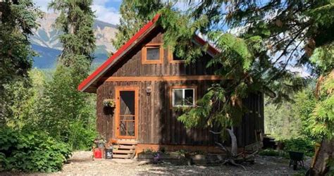 Cozy Off Grid Mountain Cabin In The Wilderness Off Grid Path