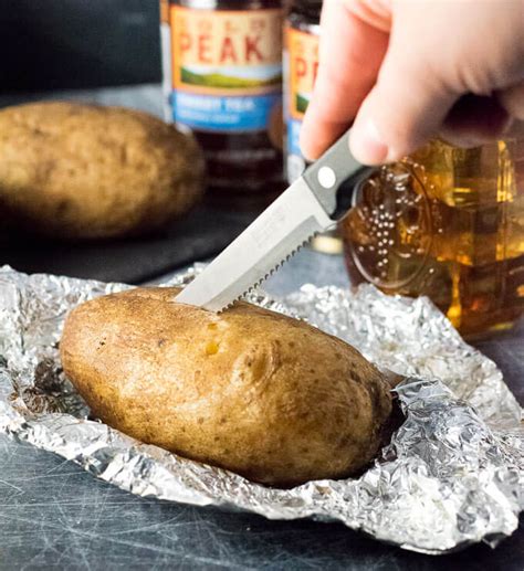A baked potato will typically take about one hour in the oven at 420 degrees fahrenheit. Best 20 Baked Potato Internal Temperature - Best Recipes Ever