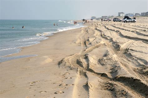 Jones beach hotel is located just north of jones beach at the mouth of jones beach state park. Driving on the Beach - OuterBanks.com