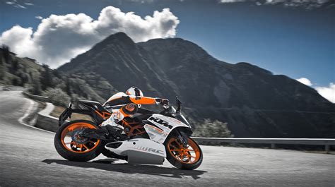 Engine phenomenal power the ktm rc 390 engine not only delivers bountiful torque and punchy acceleration, but also good manners in everyday. KTM RC 390 - 2016, 2017 - autoevolution