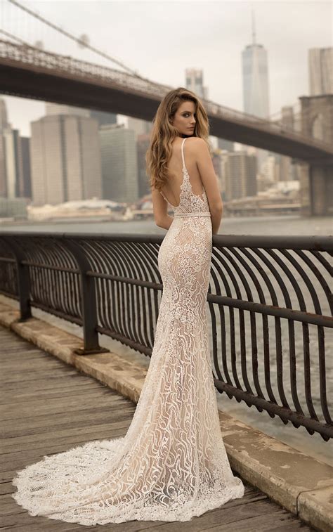Dress made for wedding in 1938 and used by four others donated to museum of london. Berta Bridal 2018: The Most In-demand Wedding Dresses In ...