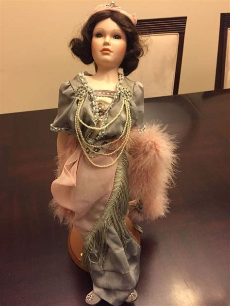 Vintage Mundia Christine Et Cecile Porcelain Doll 1993 21 Rare