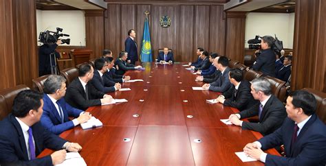 Назарбаев ҚР Мемлекеттік күзет қызметінің басшылық құрамымен кездесті