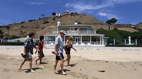 Malibu ‘billionaires Beach To Open To The Public After Long Battle