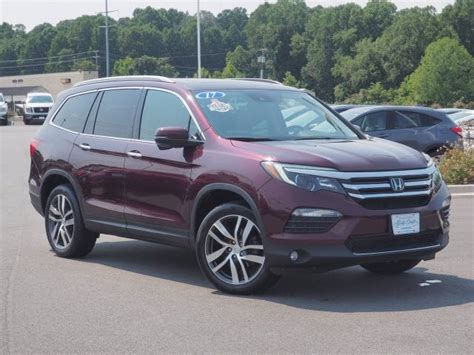 Pre Owned 2017 Honda Pilot Touring