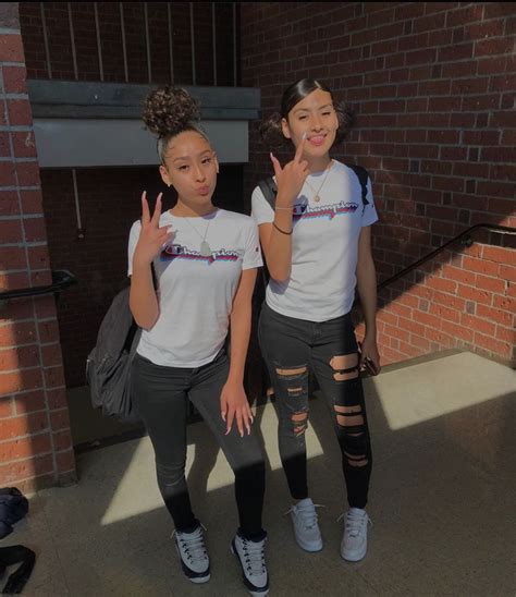 Check Out Simonelovee ️ Best Friend Outfits Baddie Outfits Casual